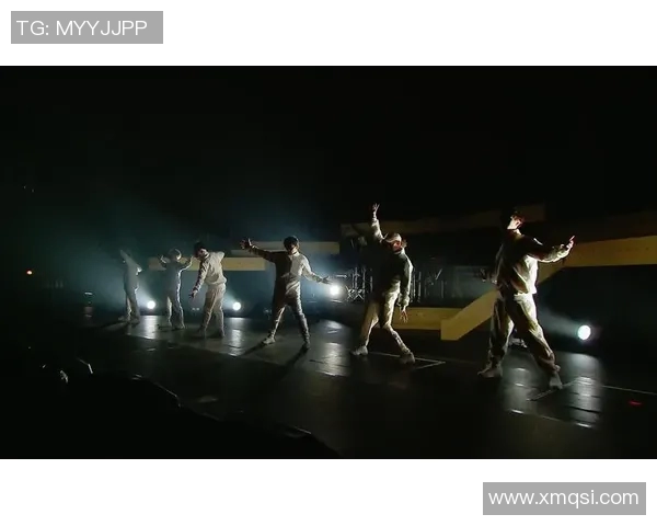 街舞纪实：见证成都街舞队从默默无闻到璀璨舞台的成长历程